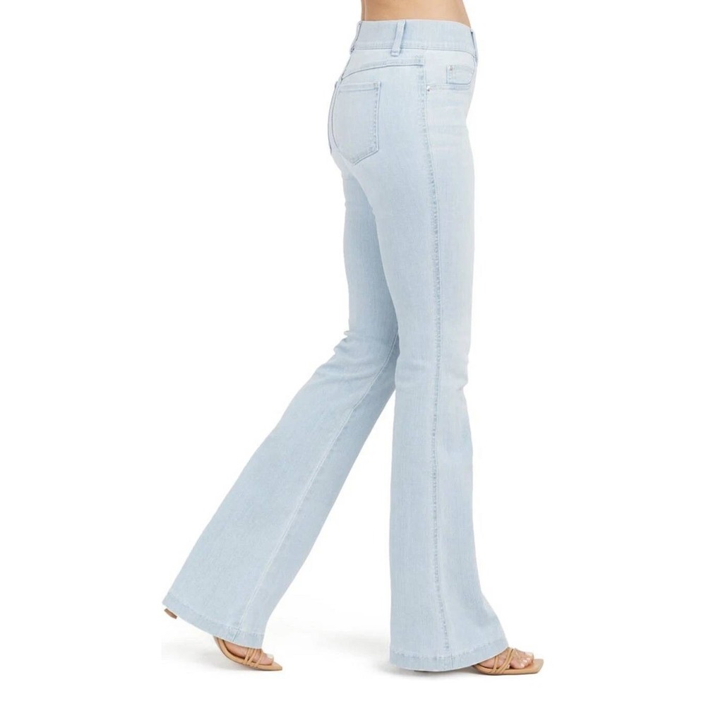 Spanx Flare Comfort Stretch Denim Pull On Jean 20348R Retro Light Wash XL - Picture 4 of 9